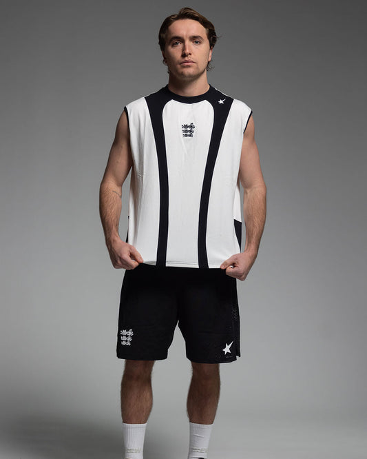 Athlete wearing Trew Collections English Nostalgia set. Front facing against grey backdrop.